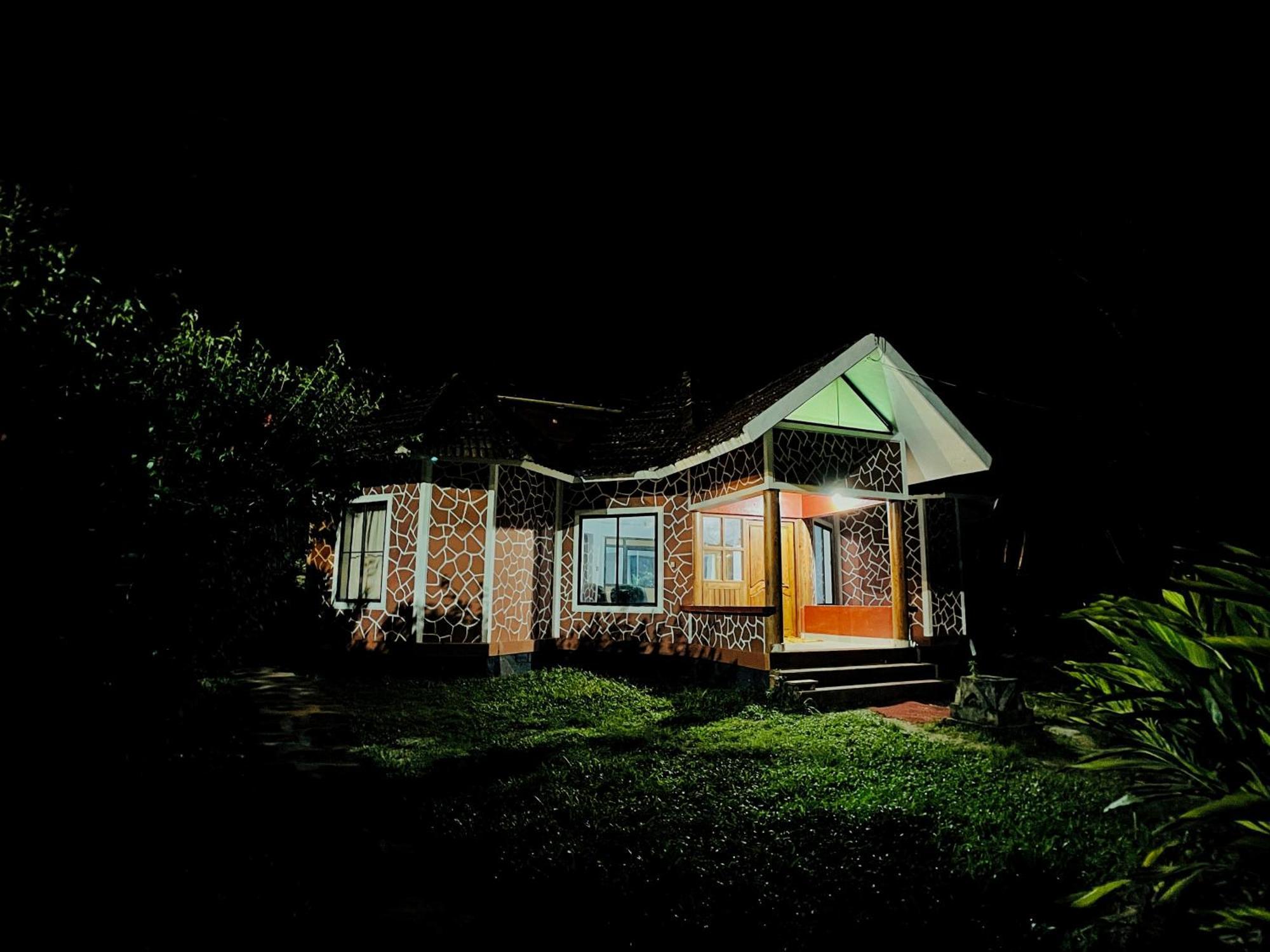 Mahout Resort Wayanad - An Experiential Jungle Stay With Waterfall Kalpatta Exteriér fotografie