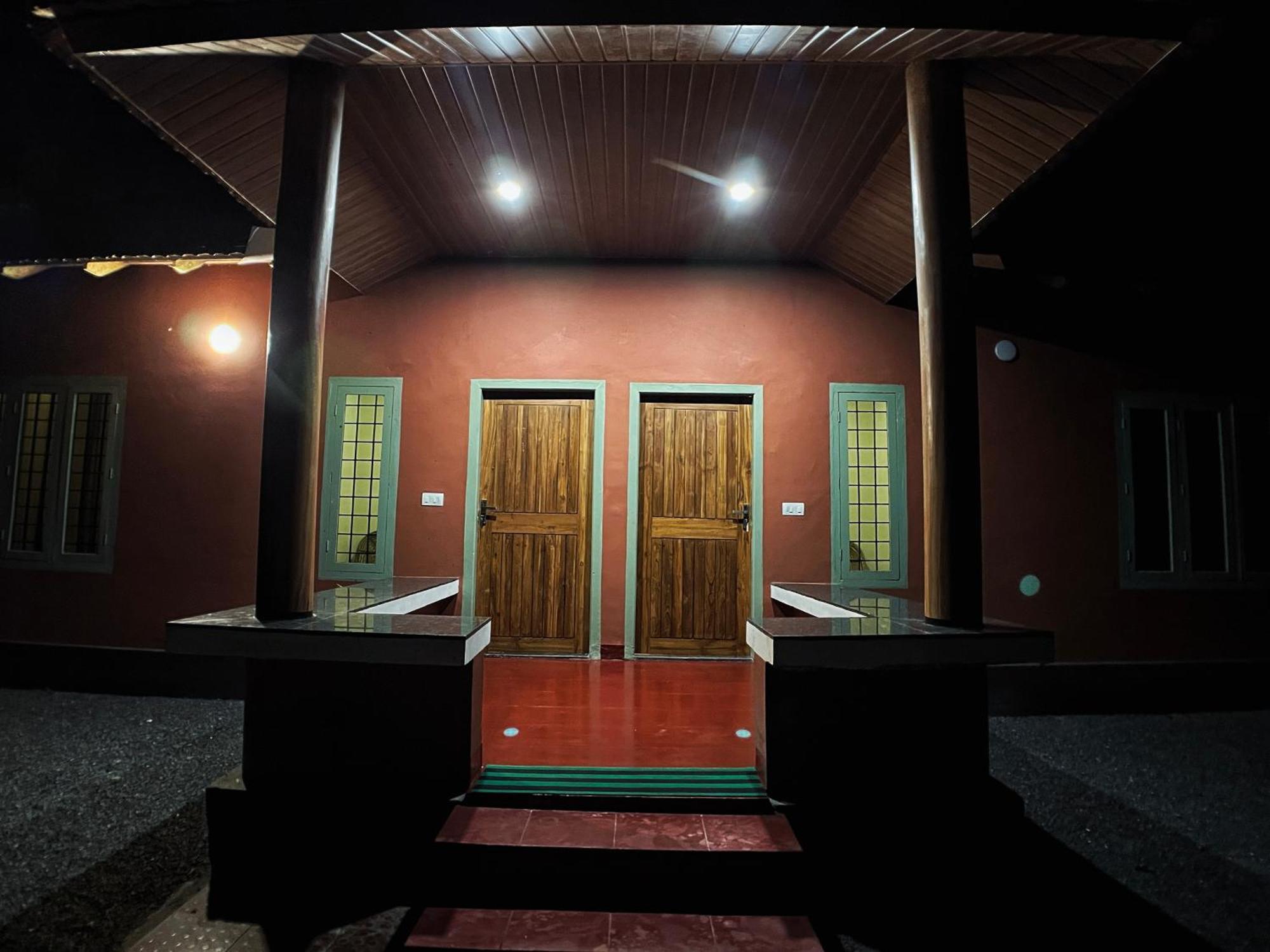Mahout Resort Wayanad - An Experiential Jungle Stay With Waterfall Kalpatta Pokoj fotografie